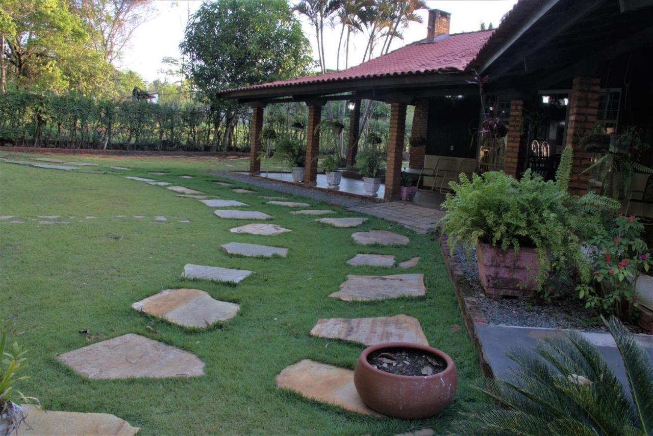 Casa Unica Com Piscina E Lareira A 1,2 Km Do Centro Villa Chapada dos Guimarães Esterno foto