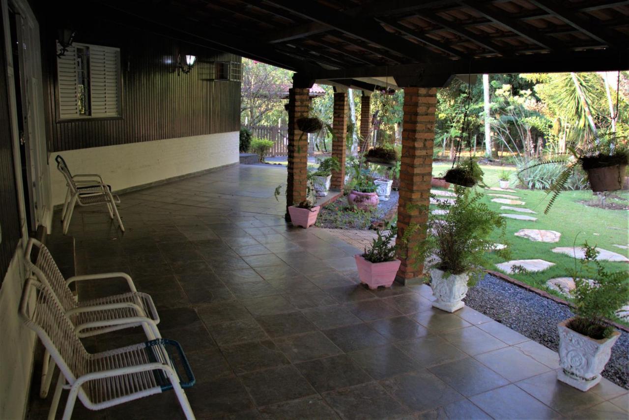 Casa Unica Com Piscina E Lareira A 1,2 Km Do Centro Villa Chapada dos Guimarães Esterno foto